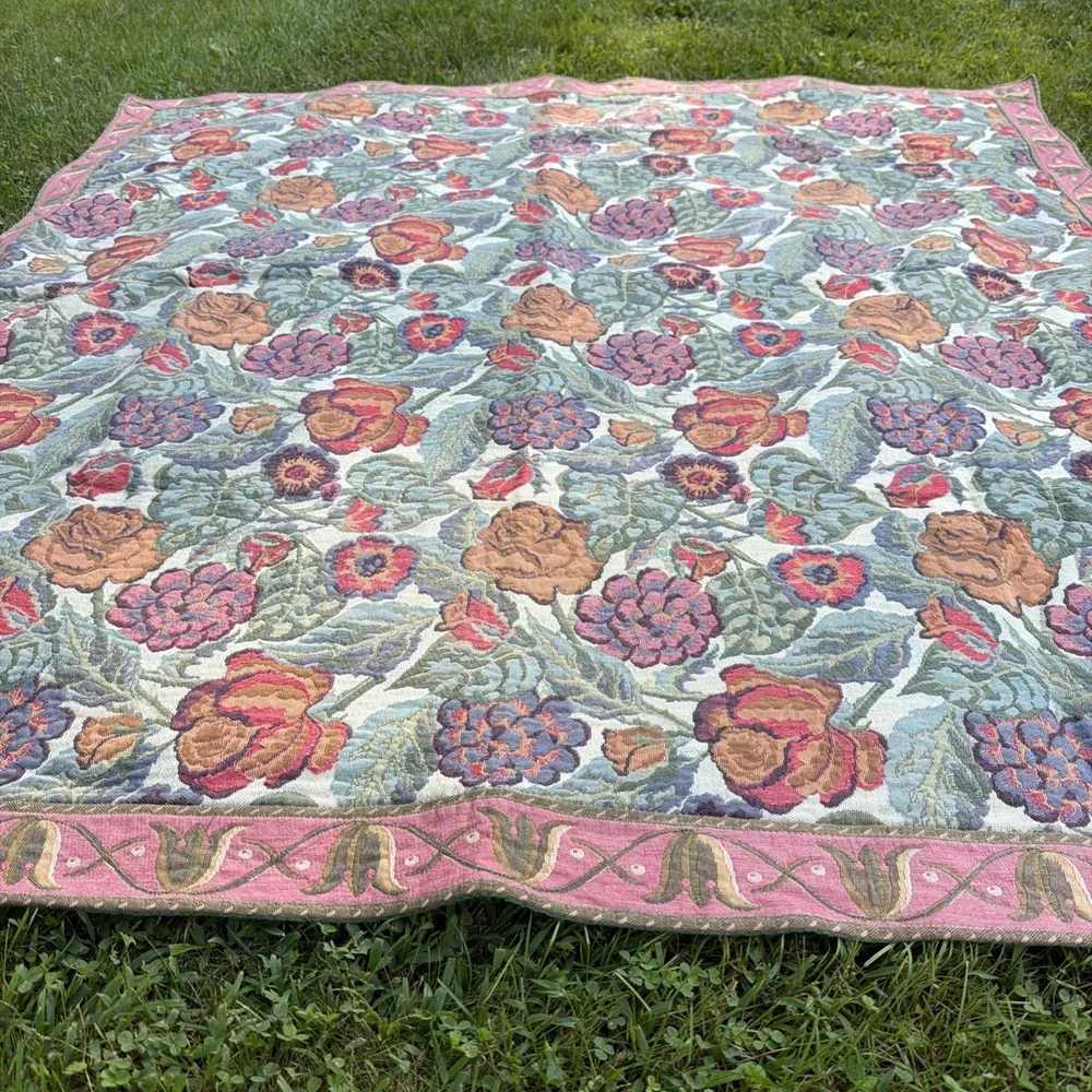 Vintage French Style Aubusson Floral Tapestry Bedding Cotton Coverlet 55''x 55''